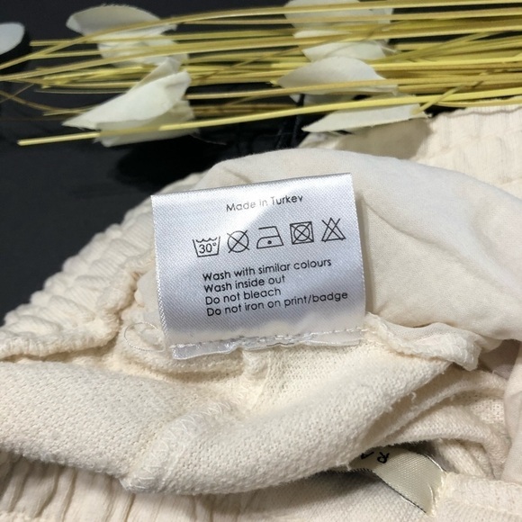 RAGDOLL LA Trousers Cut-Out in Creme - Picture 12 of 12